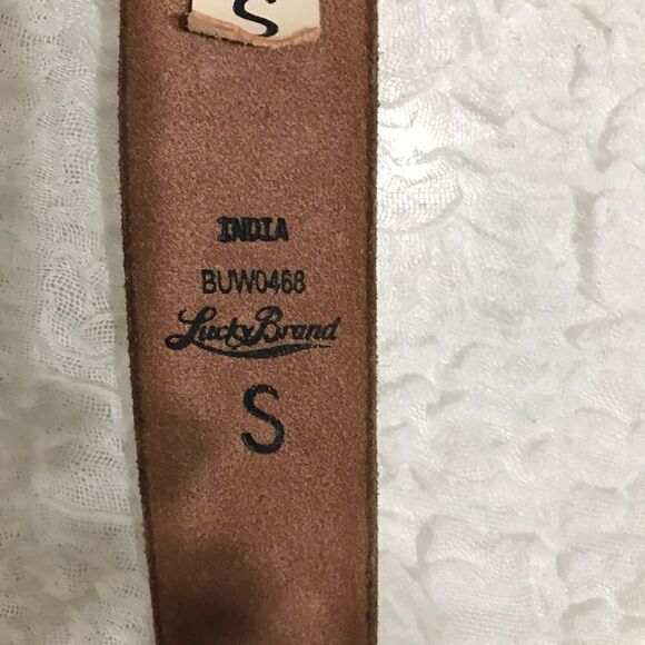 Lucky Brand Boho Embossed Leather Belt Size S - Picture 2 of 6